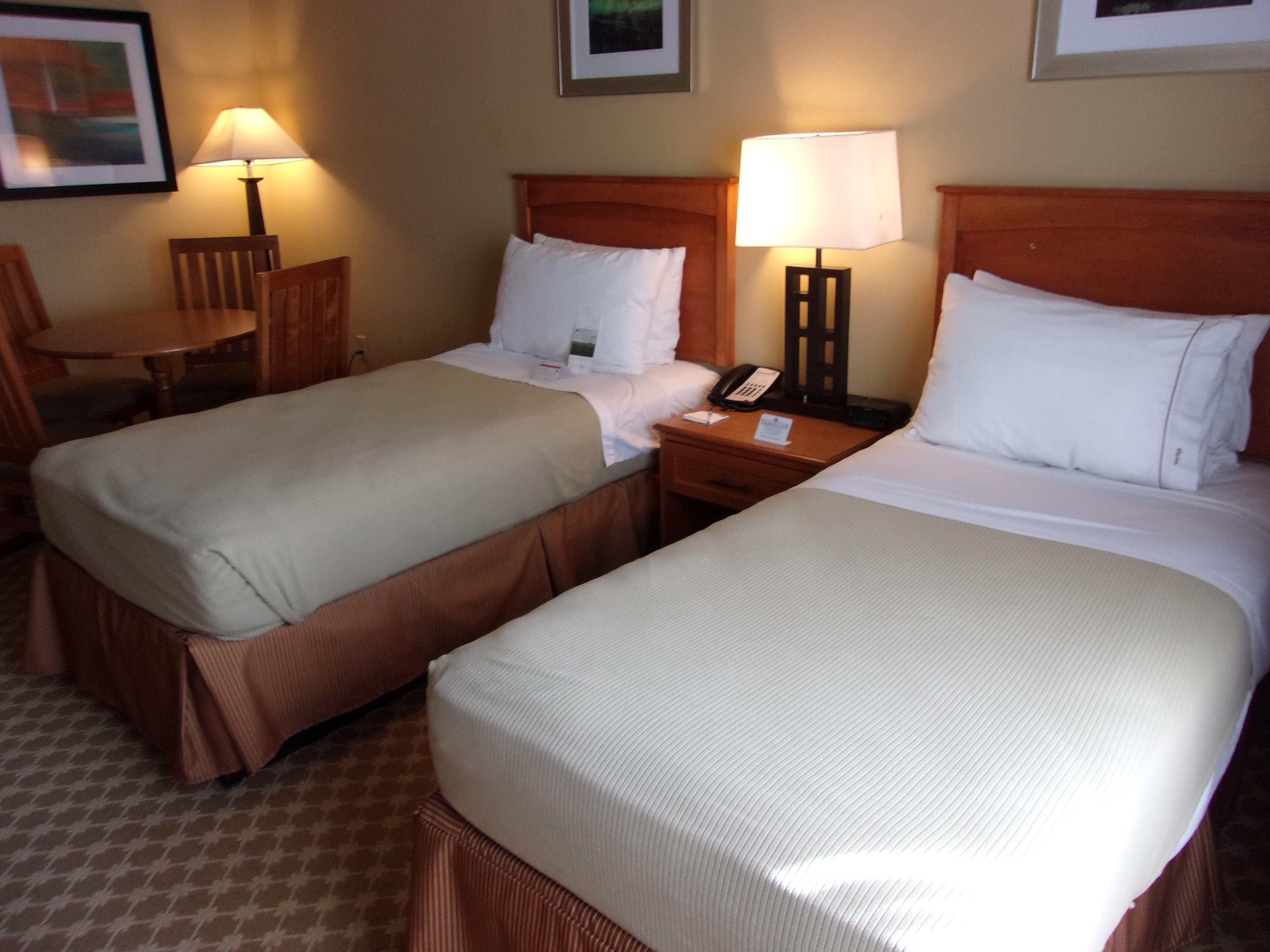 Holiday Inn Express Hotel & Suites Chicago West Roselle By Ihg Екстер'єр фото