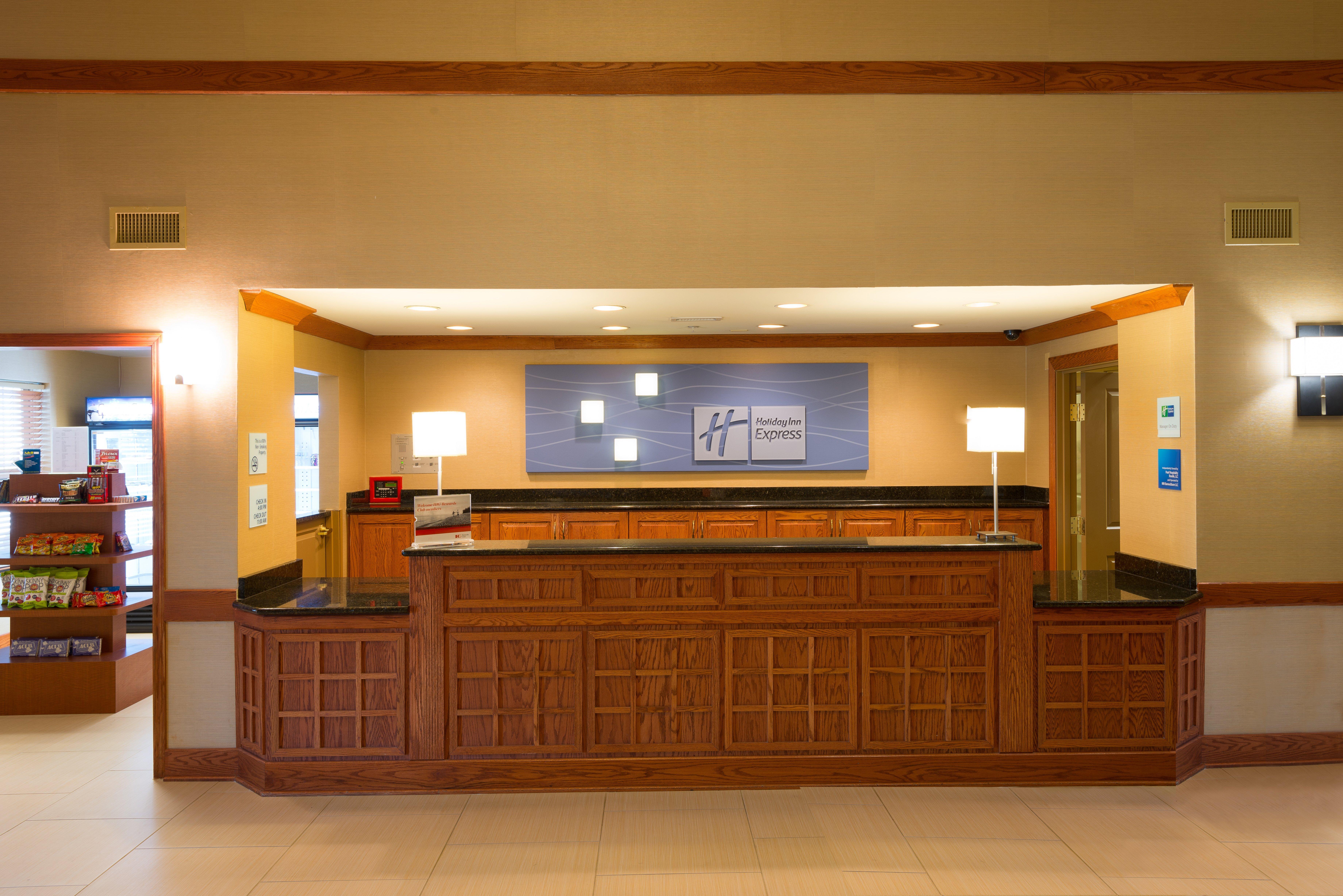 Holiday Inn Express Hotel & Suites Chicago West Roselle By Ihg Екстер'єр фото
