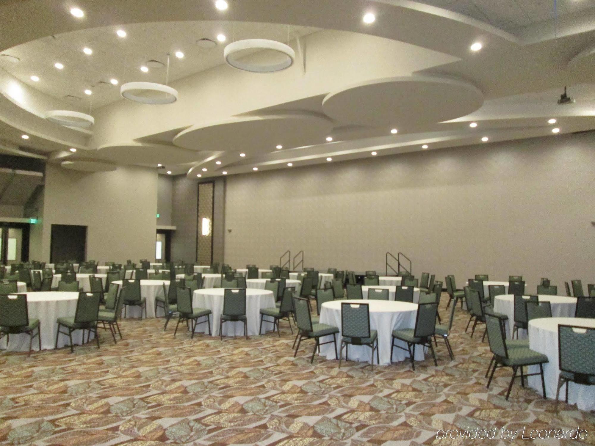 Holiday Inn Express Hotel & Suites Chicago West Roselle By Ihg Екстер'єр фото
